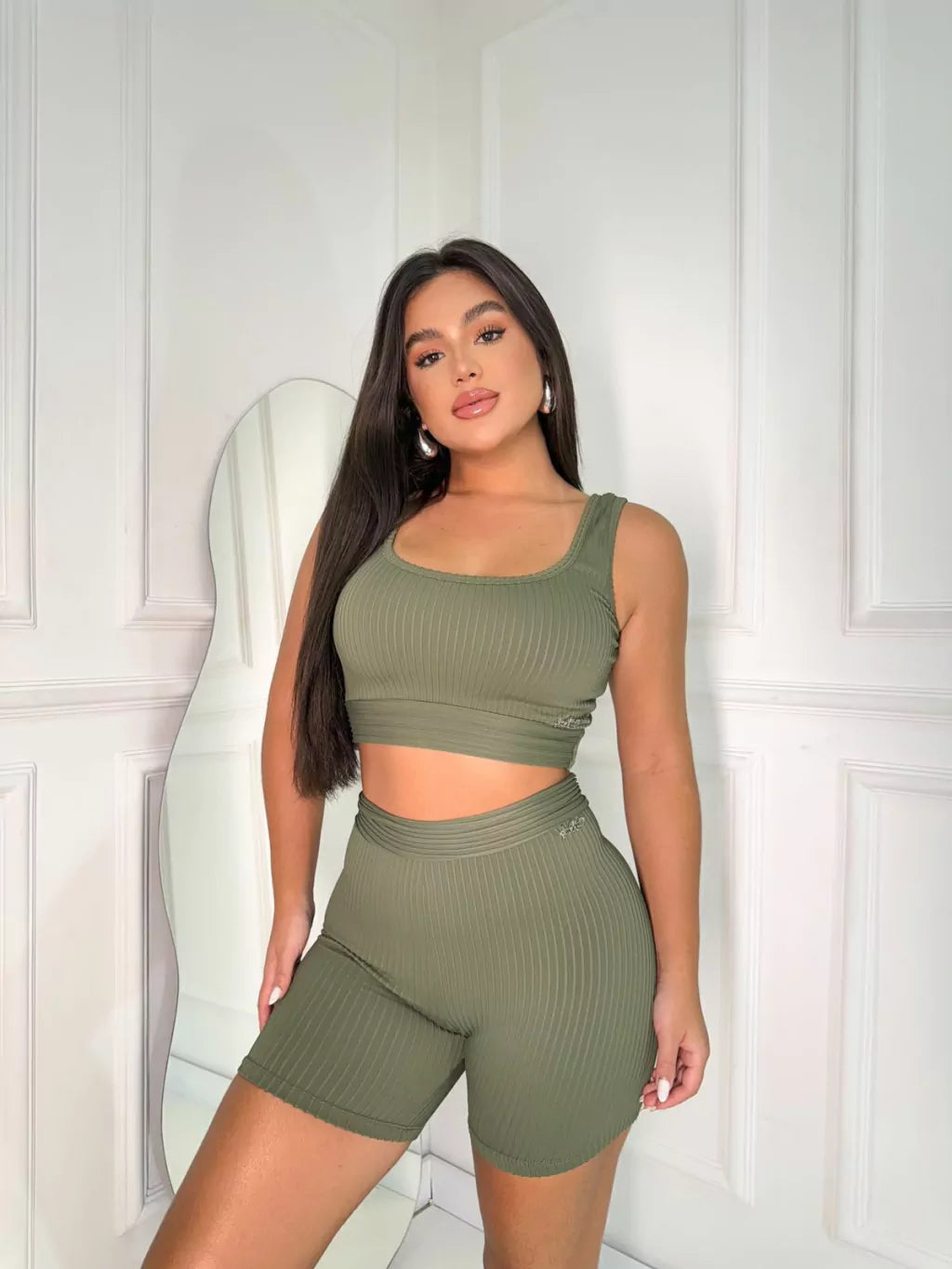 CONJUNTO SHORTS CANELADO 3D