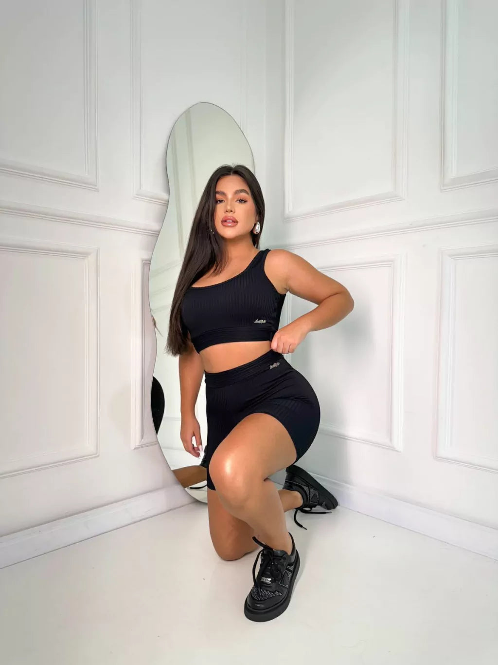 CONJUNTO SHORTS CANELADO 3D